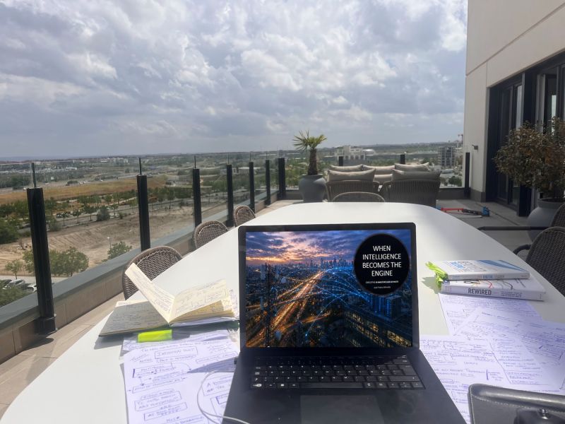 José Pedro Almeida preparing with the CEOs and executives of the world's leading Telcos in Madrid